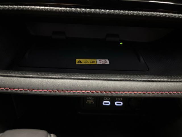 Photo of 2023 Magnetic Gray Metallic Toyota Highlander