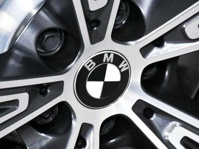 Photo of 2024 Mineral White Metallic BMW M440