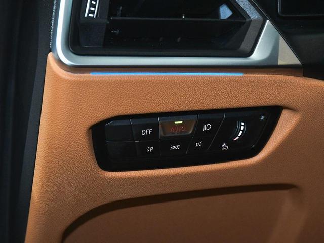 Photo of 2024 Mineral White Metallic BMW M440