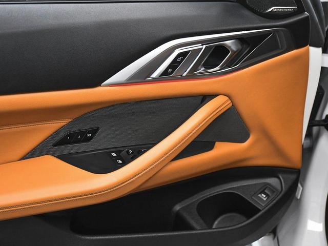 Photo of 2024 Mineral White Metallic BMW M440