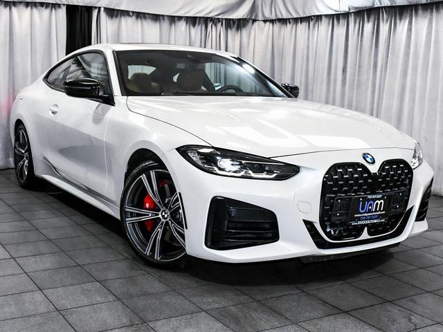 Photo of 2024 Mineral White Metallic BMW M440