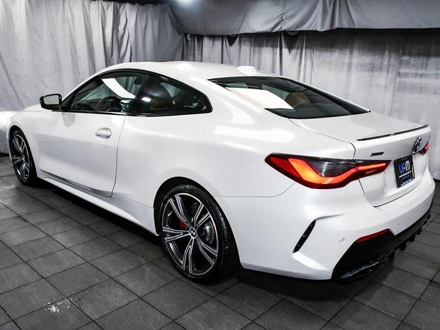 Photo of 2024 Mineral White Metallic BMW M440