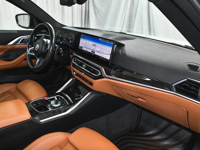 Photo of 2024 Mineral White Metallic BMW M440