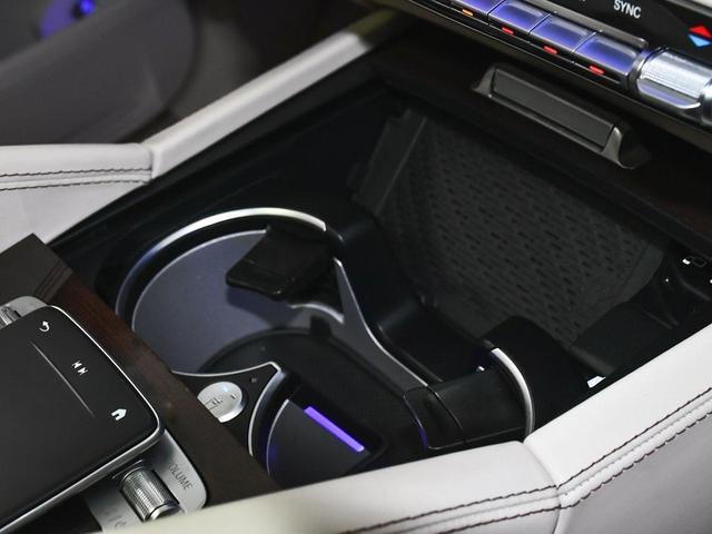 Photo of 2023 Obsidian Black/Rubelite Red Mercedes-Benz Maybach GLS 600