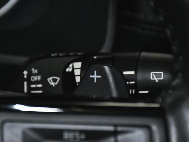 Photo of 2023 Super Black Nissan Rogue