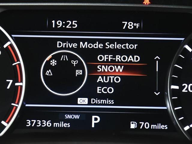 Photo of 2023 Super Black Nissan Rogue