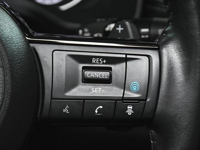 Photo of 2023 Super Black Nissan Rogue