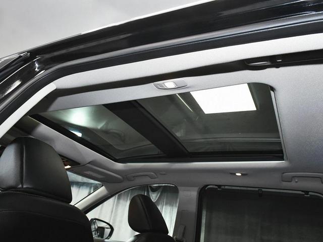 Photo of 2023 Super Black Nissan Rogue