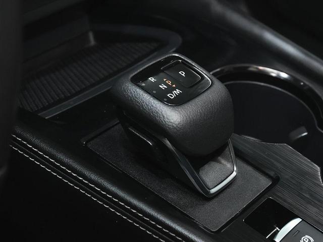 Photo of 2023 Super Black Nissan Rogue