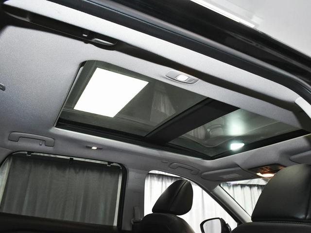 Photo of 2023 Super Black Nissan Rogue