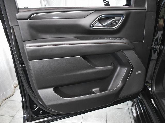 Photo of 2022 Black Chevrolet Tahoe