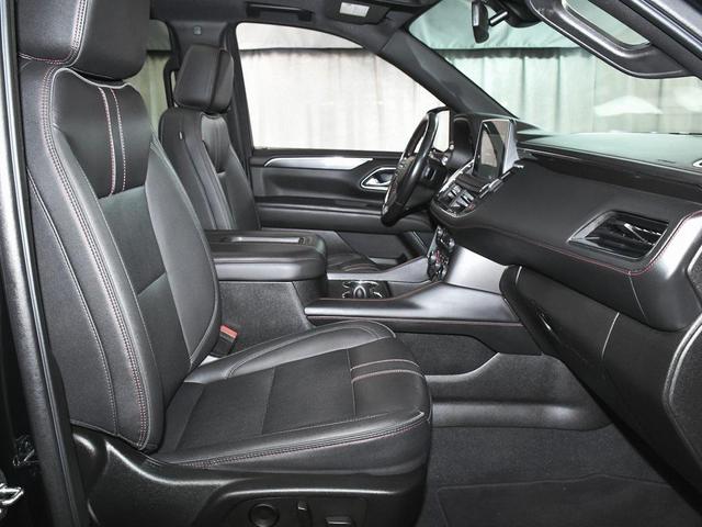Photo of 2022 Black Chevrolet Tahoe