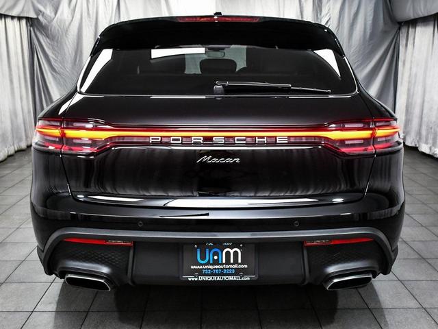 Photo of 2025 Black Porsche Macan
