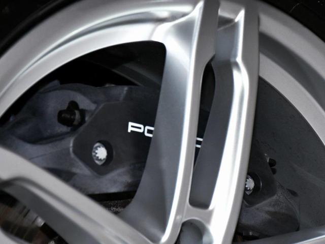 Photo of 2025 Black Porsche Macan