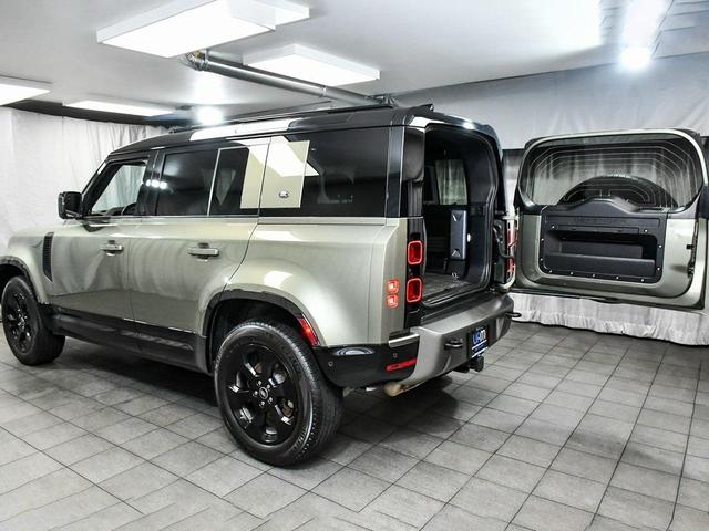 Photo of 2021 Pangea Green Metallic Land Rover Defender