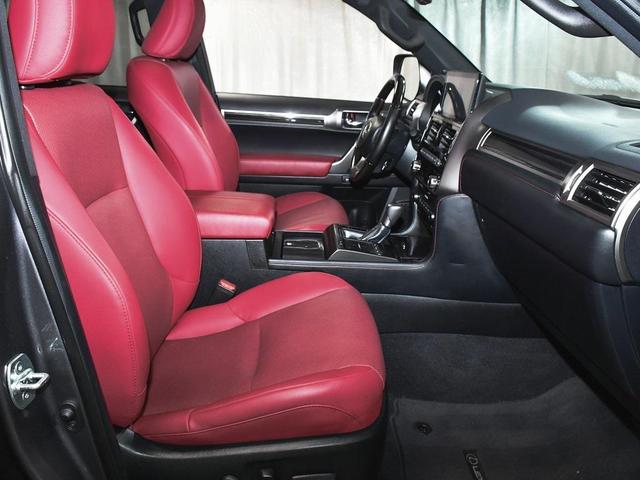 Photo of 2023 Nebula Gray Pearl Lexus GX 460