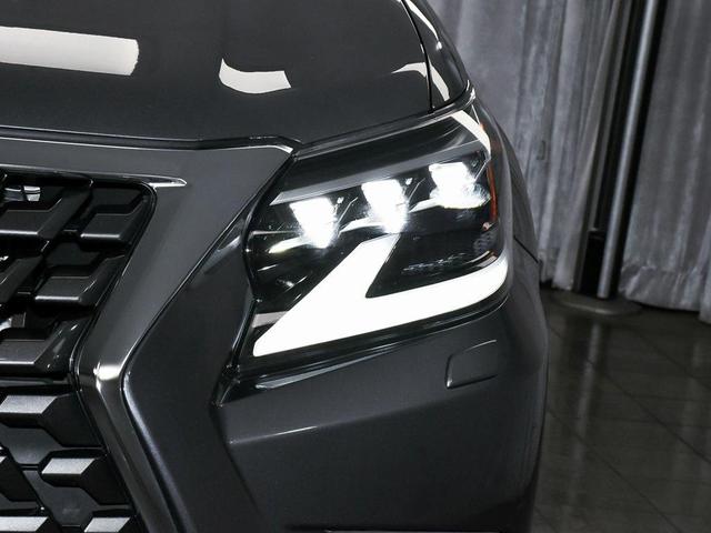 Photo of 2023 Nebula Gray Pearl Lexus GX 460