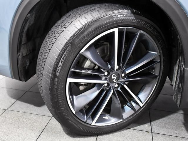 Photo of 2024 Slate Gray INFINITI QX55