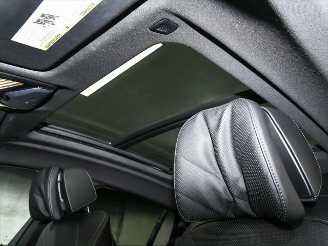 Photo of 2025 Carbon Black Metallic BMW X6