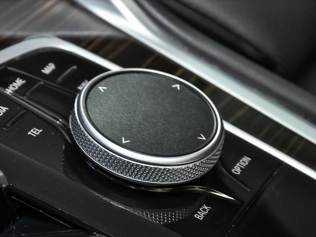 Photo of 2025 Carbon Black Metallic BMW X6