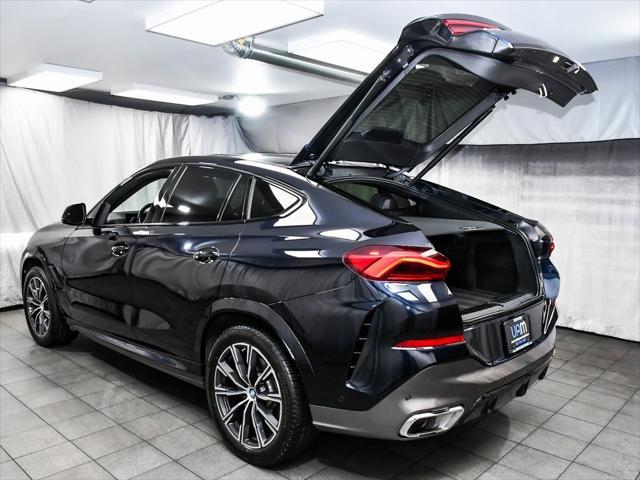 Photo of 2025 Carbon Black Metallic BMW X6