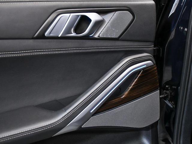 Photo of 2025 Carbon Black Metallic BMW X6