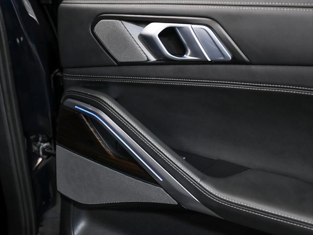 Photo of 2025 Carbon Black Metallic BMW X6