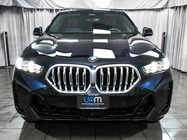 Photo of 2025 Carbon Black Metallic BMW X6