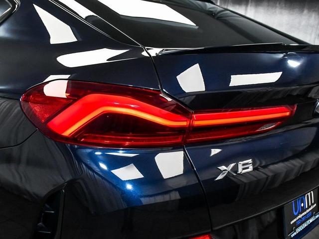 Photo of 2025 Carbon Black Metallic BMW X6
