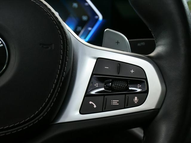 Photo of 2025 Carbon Black Metallic BMW X6