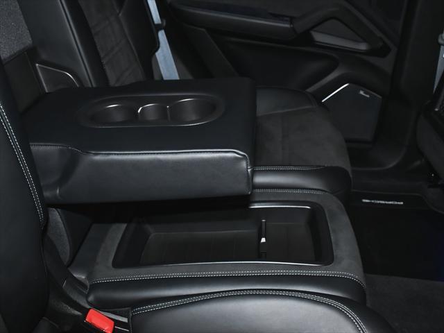 Photo of 2024 Gray Porsche Cayenne