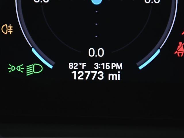 Photo of 2024 Gray Porsche Cayenne