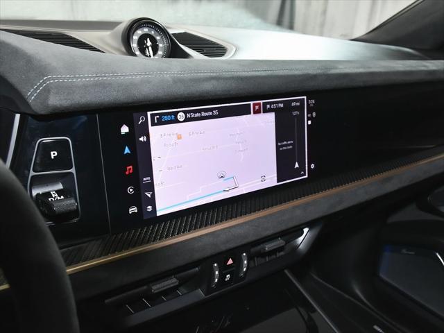 Photo of 2024 Gray Porsche Cayenne