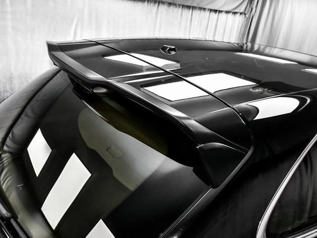 Photo of 2014 Jet Black Metallic Porsche Cayenne