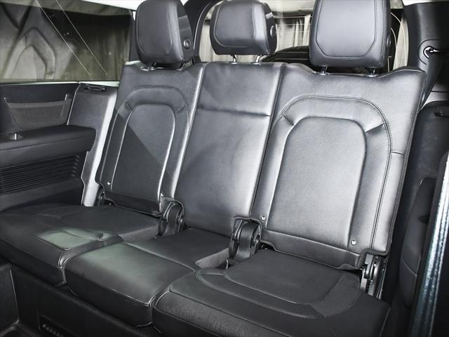 Photo of 2024 Eiger Gray Metallic Land Rover Defender