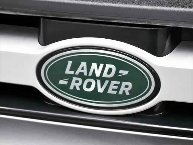 Photo of 2024 Eiger Gray Metallic Land Rover Defender