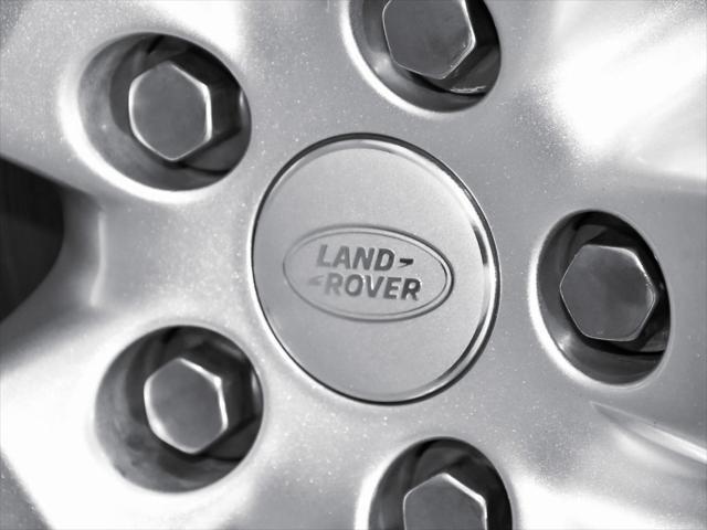 Photo of 2024 Eiger Gray Metallic Land Rover Defender