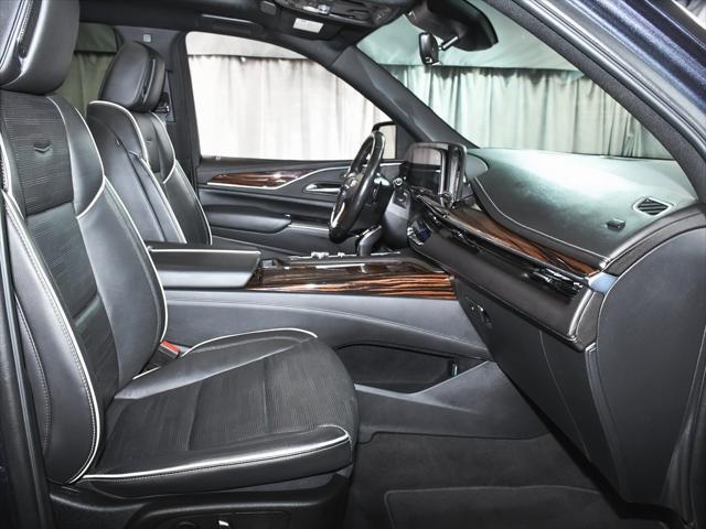 Photo of 2022 Galactic Gray Metallic Cadillac Escalade