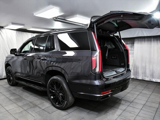 Photo of 2022 Galactic Gray Metallic Cadillac Escalade