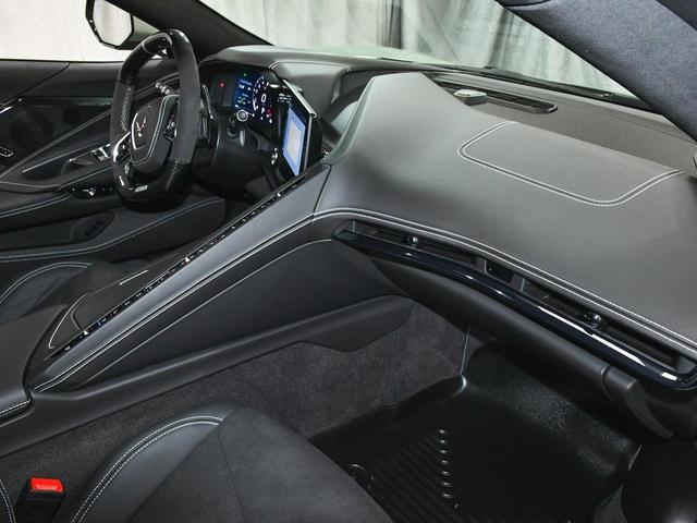 Photo of 2024 Cacti Green Chevrolet Corvette
