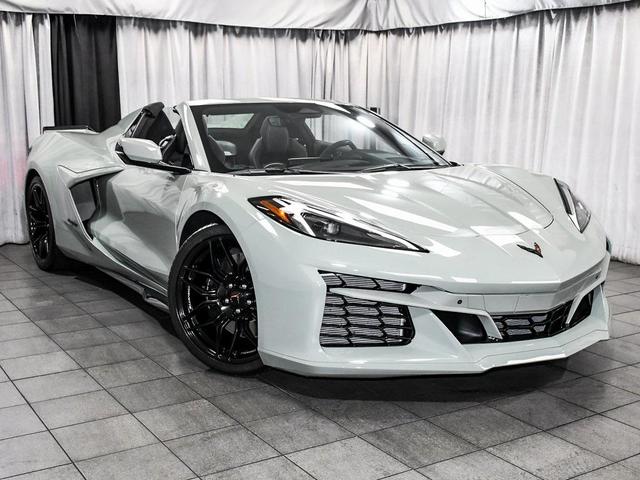 Photo of 2024 Cacti Green Chevrolet Corvette
