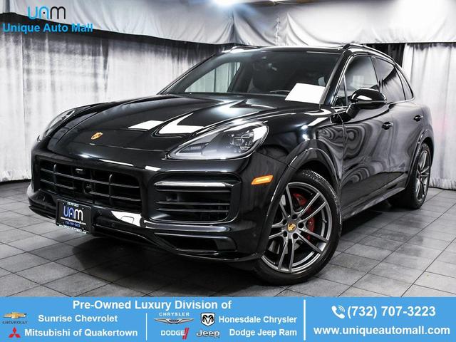 Photo of 2022 Black Porsche Cayenne