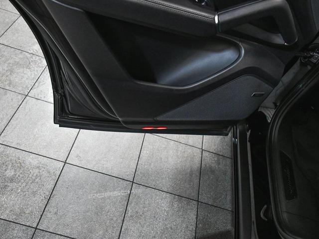 Photo of 2022 Black Porsche Cayenne