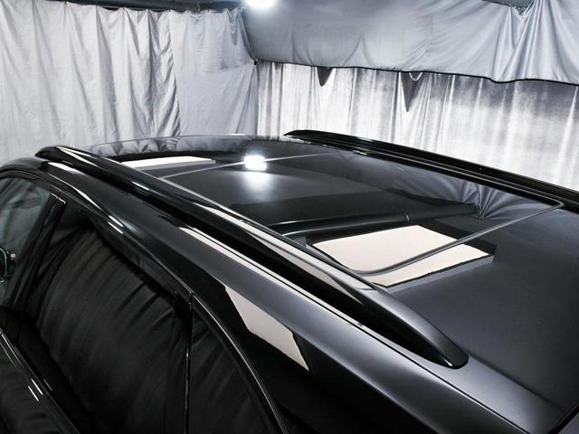 Photo of 2022 Black Porsche Cayenne