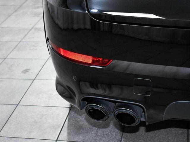 Photo of 2022 Black Porsche Cayenne
