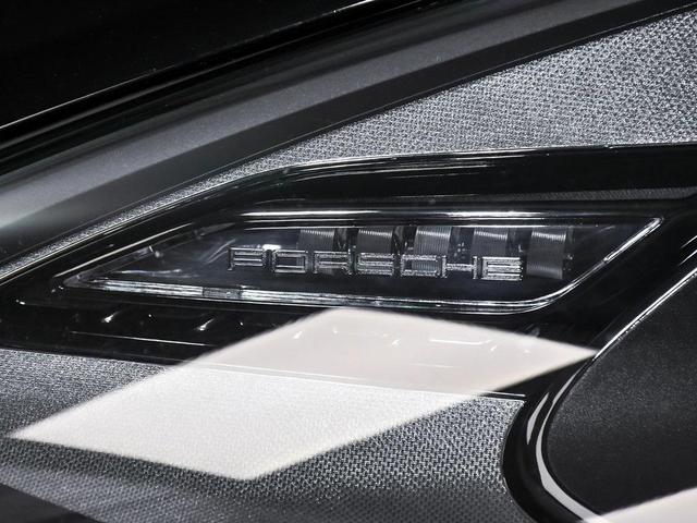 Photo of 2022 Black Porsche Cayenne