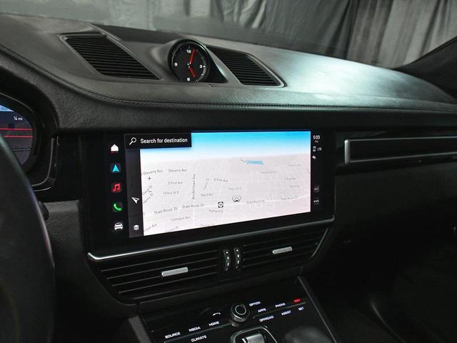 Photo of 2022 Black Porsche Cayenne