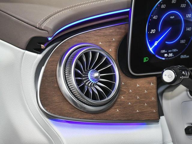 Photo of 2023 Twilight Blue Metallic Mercedes-Benz EQE 350