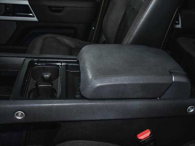 Photo of 2020 Brown Land Rover Defender