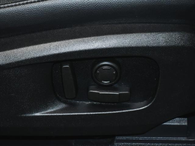 Photo of 2020 Brown Land Rover Defender